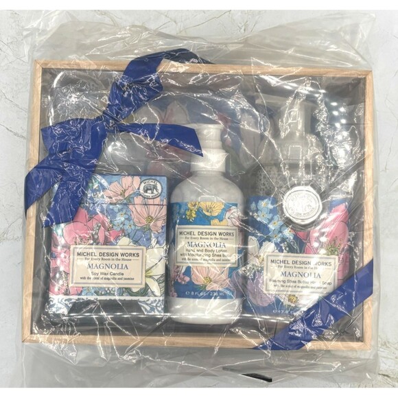 Michel Design Works Magnolia Gift Set Soap, Lotion & Candle in Wooden Box New! - Picture 9 of 10